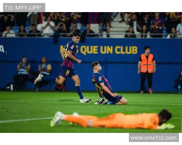 足球场上的十大搞笑球星 这些球员让比赛更有趣 足球场上的十大搞笑球星 这些球员让比赛更有趣