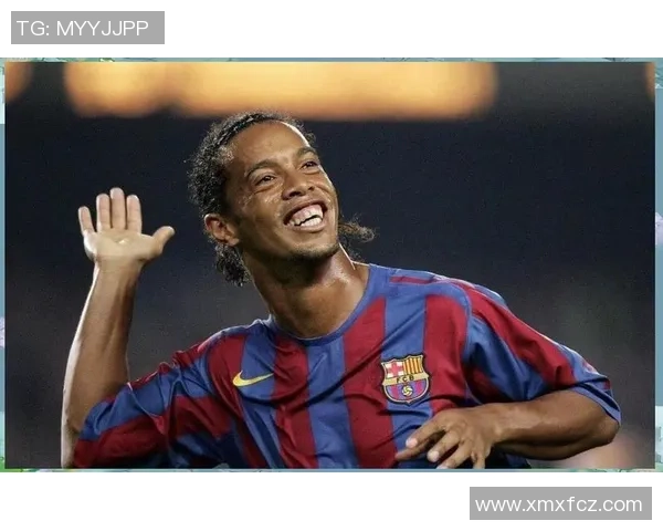 全球足球巨星风采：各国球员前三名荣耀对比图鉴