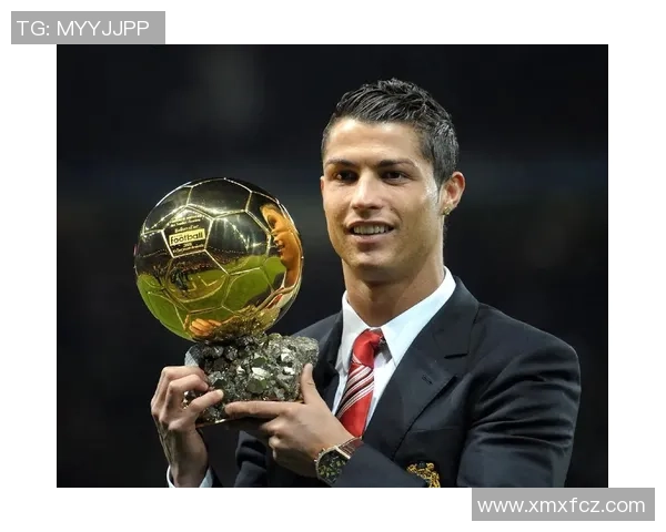 我最喜欢的足球球星和他背后的传奇故事