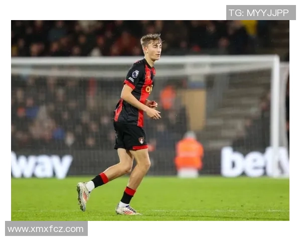 热刺球星热议:英格兰足球巨星的成长轨迹与未来展望 热刺球星热议:英格兰足球巨星的成长轨迹与未来展望